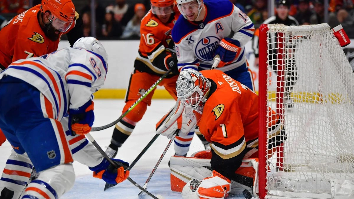 Oilers Spielnotizen 59 Wichtige Auswärtspartie in Anaheim